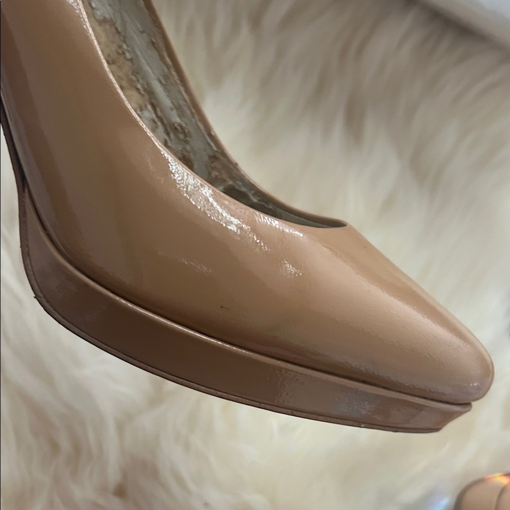 COACH Womens Beige Giovanna Patent Leather Heels Sz 7.5 - Picture 14 of 17